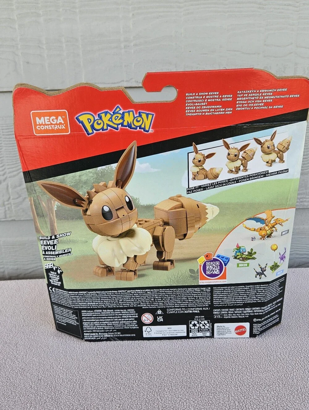 MEGA Construx Pokémon Eevee Build & Show HDL84 Building Set 215 Pieces